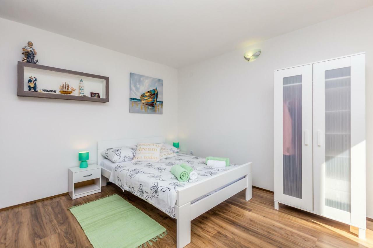 Apartmán Studio Apartman Magdalena Omišalj Exteriér fotografie