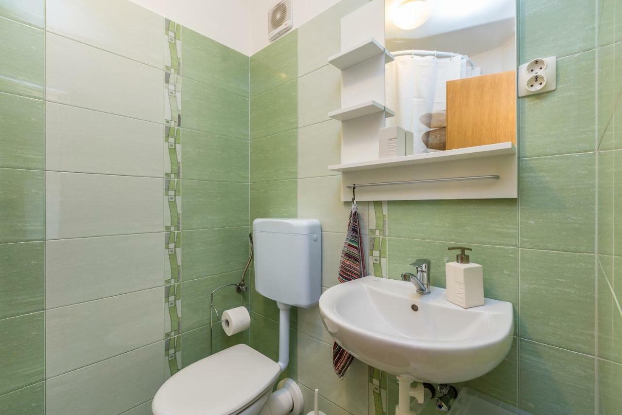 Apartmán Studio Apartman Magdalena Omišalj Exteriér fotografie